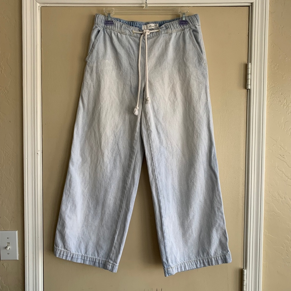 Kancan Estilo Light Acid Wash Jeans 5/26 Wide Leg Elastic Drawstring Waist Crop